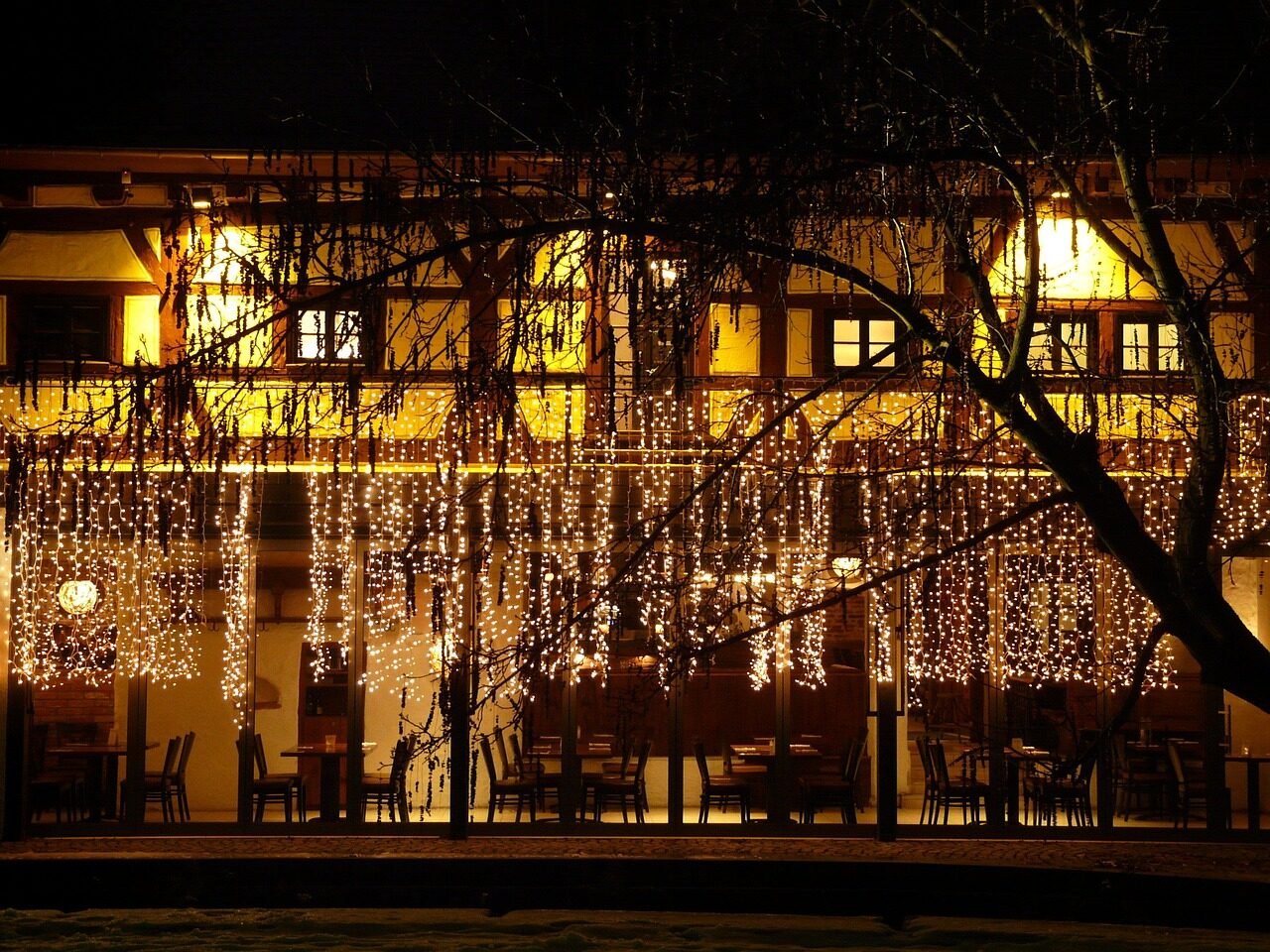 house, hotel, coffee shop, inn, business, lighting, light, at night, chairs, to sit, meal, gastronomy, truss, half-timbered house, coffee shop, coffee shop, coffee shop, coffee shop, coffee shop, inn