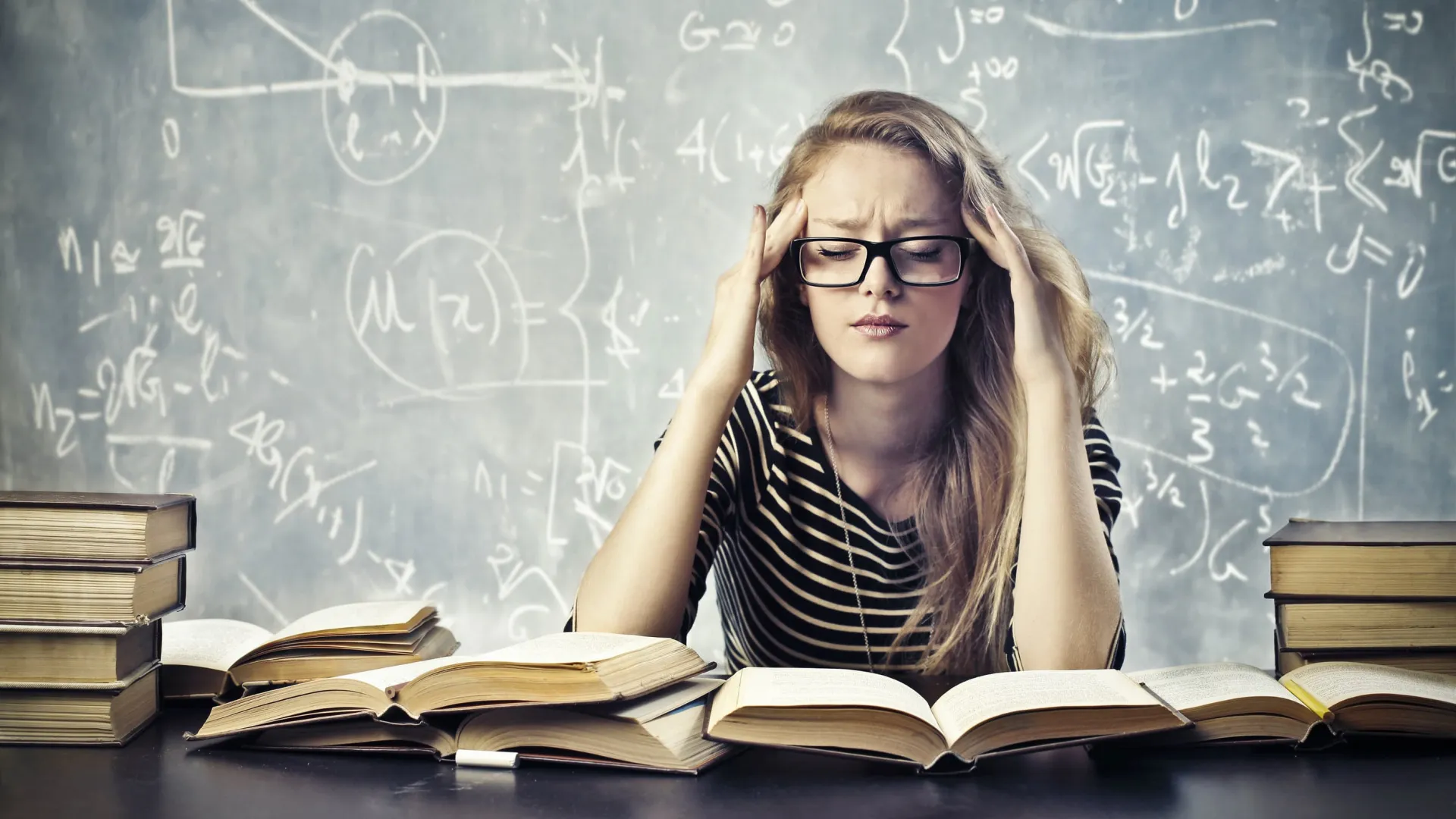 139799 education teacher class eyewear college 1920x1080