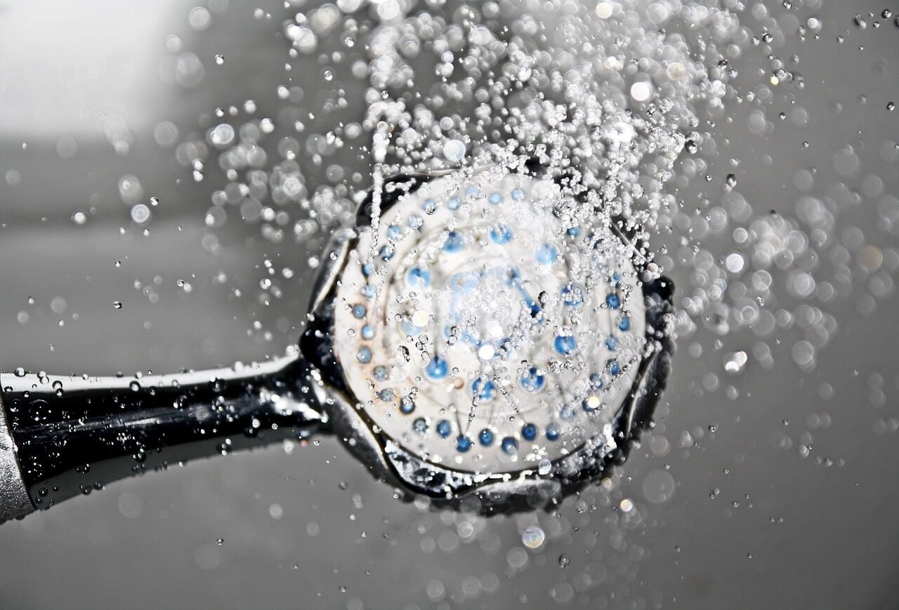 shower, shower head, nature, water, waterdrop, run down, to bathe, hygiene, to wash, personal hygiene, metal, silver, chrome, wet, splash, structure