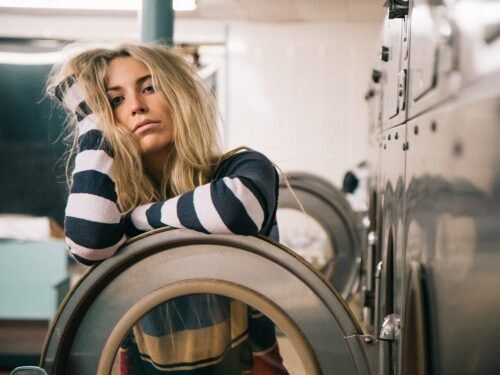 people, woman, stripes, sweatshirt, blonde, beauty, laundry, machine, shop, laundry, laundry, laundry, laundry, laundry