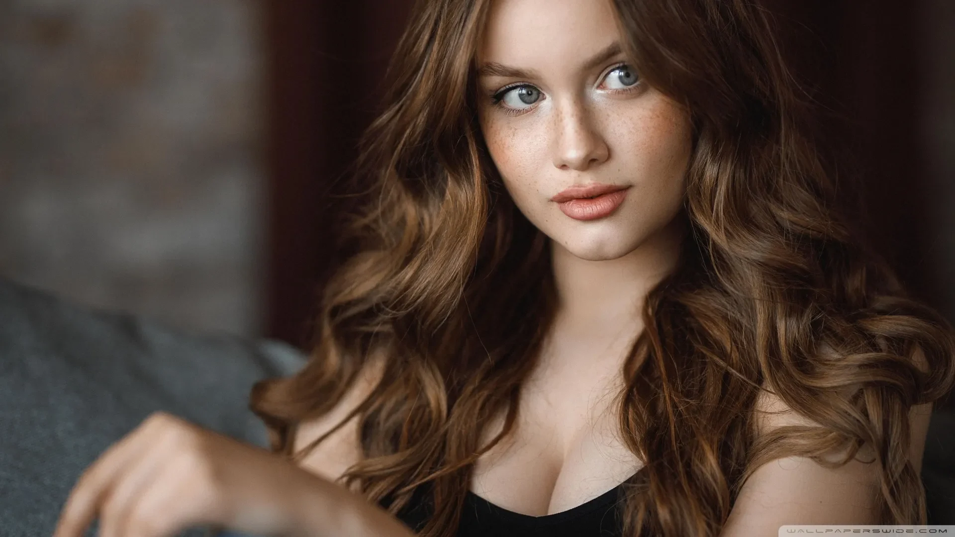 Beautiful girl with brown hair with freckles wallpaper 1920x1080