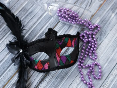 BDSM vakarėliai. Kaip saugoti savo ribas ir apribojimus, kokie dalykai, NĖRA jūsų atsakomybė, ir kokios pareigos, būdingos pliaukštelėjimų vykdytojui.