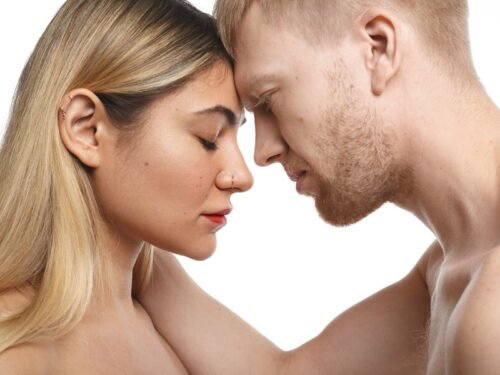 Seksologė papasakojo, kaip prarasti nekaltybę po 40 metų. Nekaltybės praradimo problemos dažniausiai kyla dėl žmogaus psichinių savybių ir charakterio.