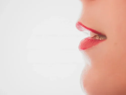 Oralinio sekso technika: lėtai ir maloniai