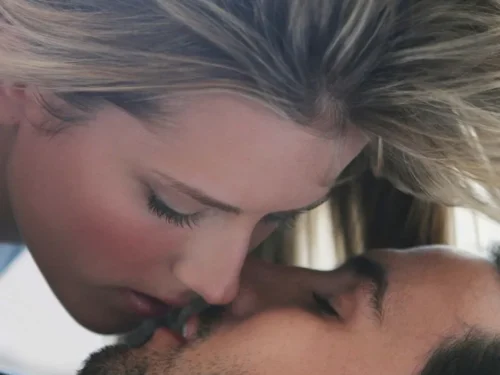 10 tantrinių praktikų nuostabiems santykiams