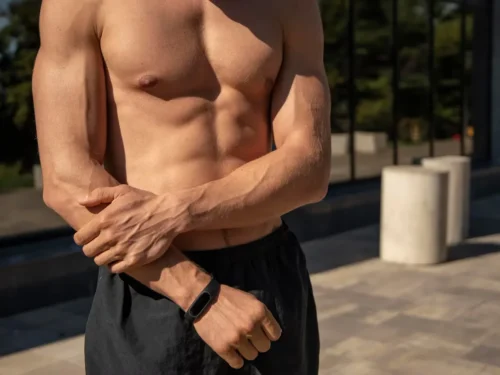 Merginų gidas. Skirtingi vaikino „numelžimo“ būdai. (4) „Dvigubas suktukas“