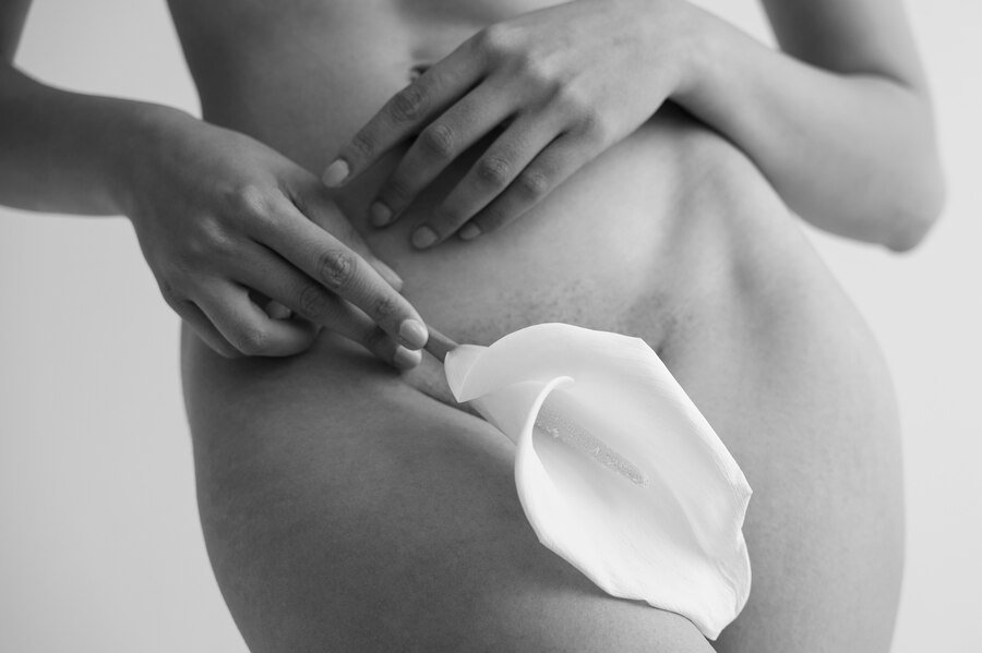 Didysis kunilingo vadovas: kaip pasiruošti kunilingui, kaip rasti patogias pozas, kokius kunilingo metodus išbandyti ir ką reikia daryti po sekso.