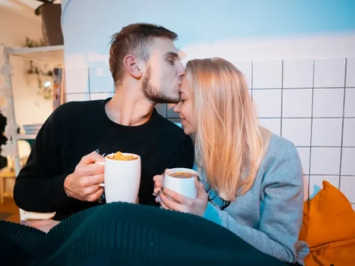 Kuklūs vyrai yra geriausi meilužiai