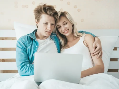 5 geriausios sekso pozos mažam peniui (su iliustracijomis ir patarimais). 3 dalis