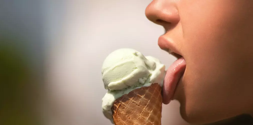 Kodėl vyrams patinka blowjobs?01 (3).jpg 01 (3).jpg