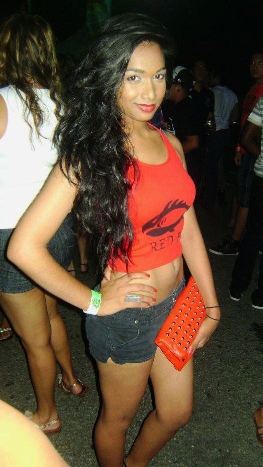 25 Signs she is a slut