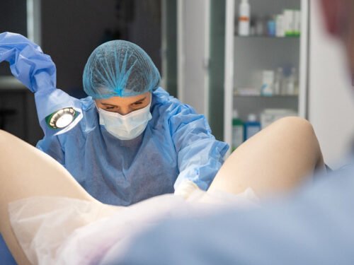 Lytinių lūpų plastika