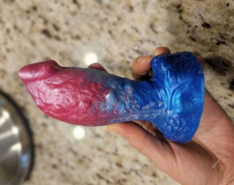 Uberrime Fugu fantasy vagina plug