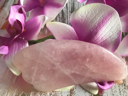 Natūralus botoksas – kaip ši „pasidaryk pats“ kristalų veido procedūra pakeitė mano odą