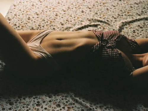 Merginų masturbacijos gidas Nr. 343. Masturbacijos technika „Vidinė stimuliacija. Pirštai“