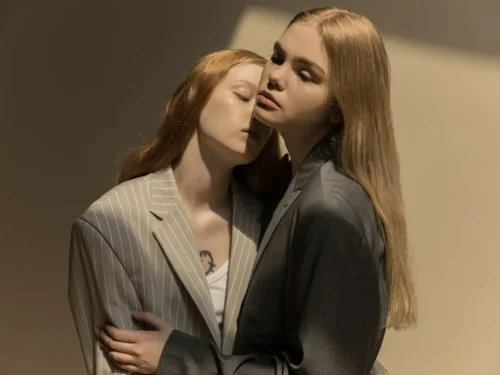 Moterų patarimai (2): Pirmas kartas, kai užsiiminėjau seksu kaip lesbietė.