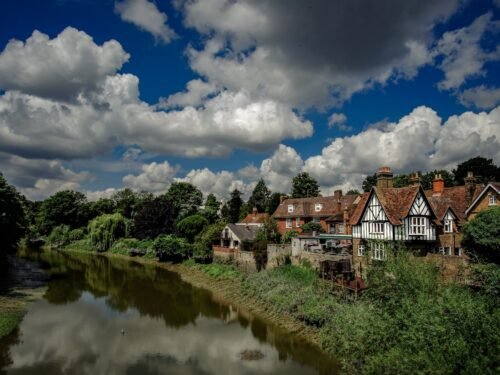houses near water stream