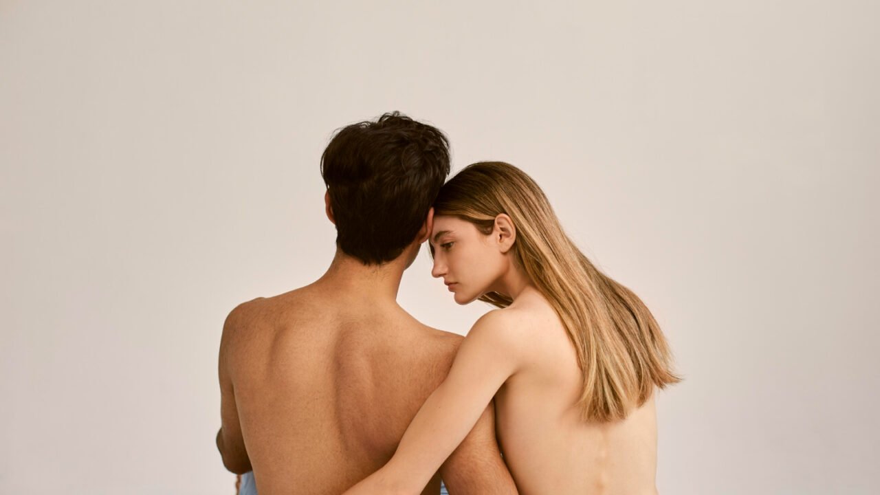 Naked (18)