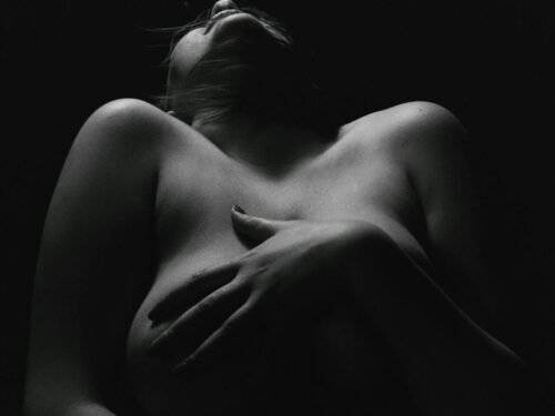 Nuogo kūno fotografija ir darbo su modeliu taktika: idėja