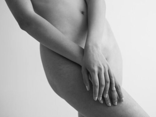 Ką merginoms ir moterims reikia žinoti apie makšties pH balanso palaikymą? Kas sukelia nesubalansuotą makšties pH? Nesubalansuoto makšties pH požymiai ir simptomai.