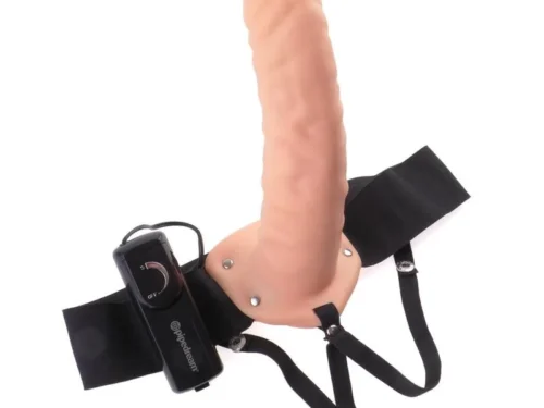 7 moterys pasakoja, kodėl jos susijaudina, kai vyrui įkišamas straponas (4) Ką patartumėte vyrams, kurie domisi pegingu, bet bijo paklausti savo partnerių?