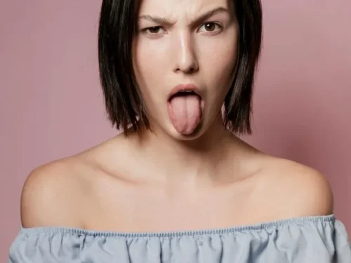 Oralinio sekso pamoka merginai (71) Nepamirškite rankų