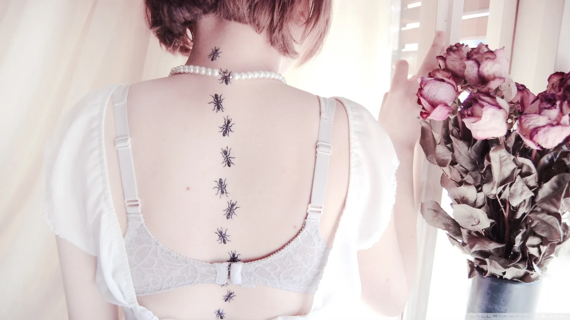 Woman with ants tattoo wallpaper 1920x1080