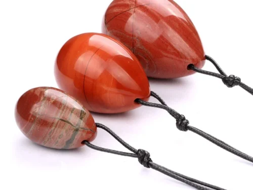 Sąžiningas gidas: Kaip įvesti kristalinius sekso žaislus į miegamąjį